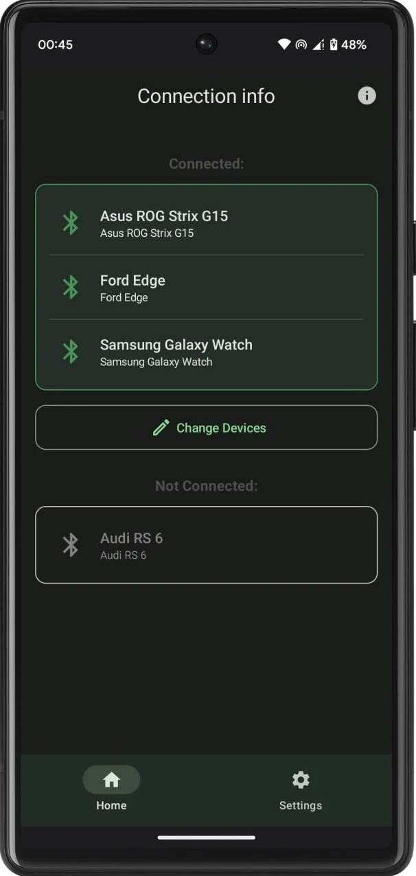 App showing connected Bluetooth devices and hotspot status